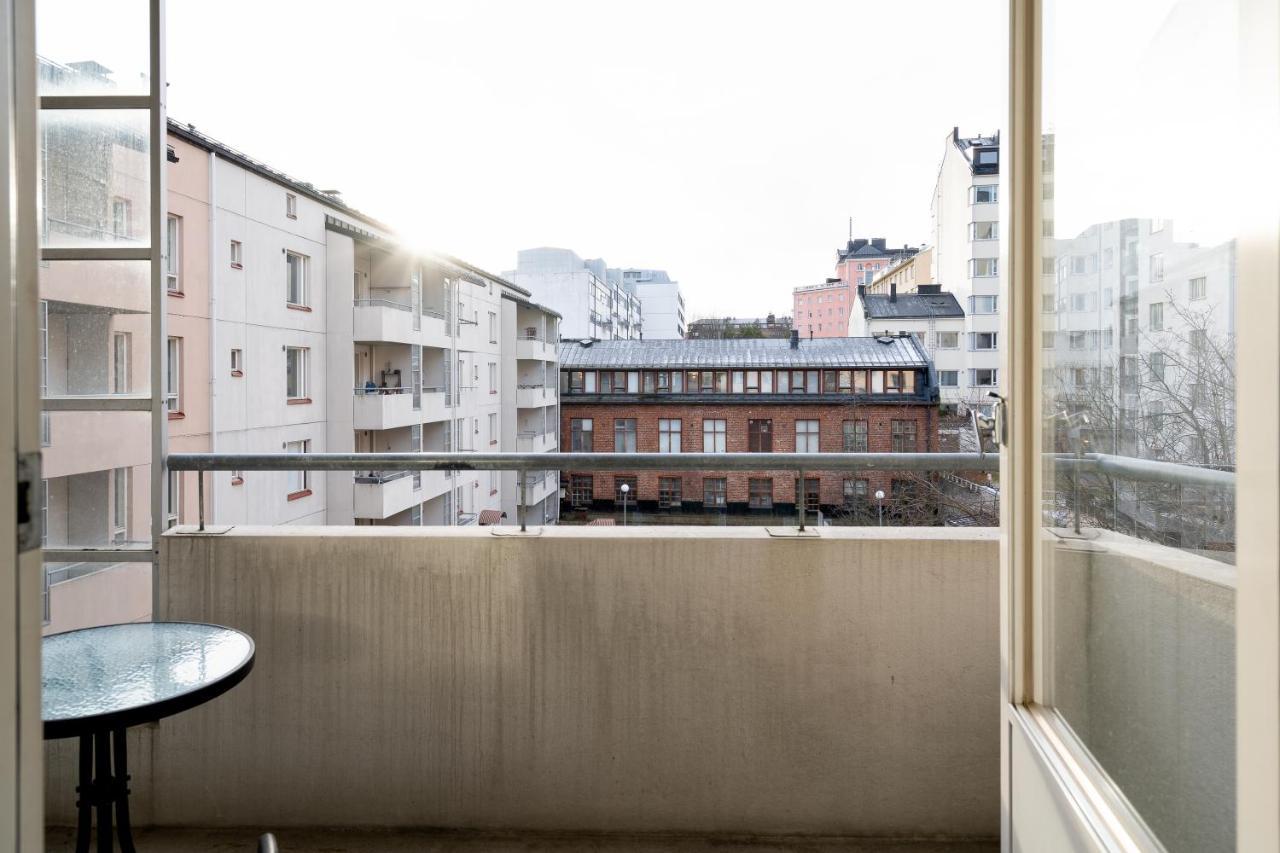 Hiisi Homes Helsinki Soernaeinen Экстерьер фото