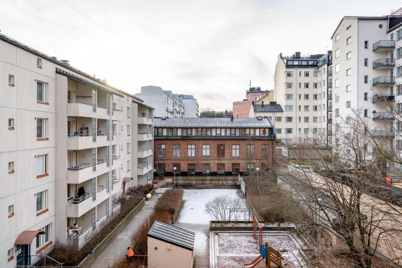 Hiisi Homes Helsinki Soernaeinen Экстерьер фото