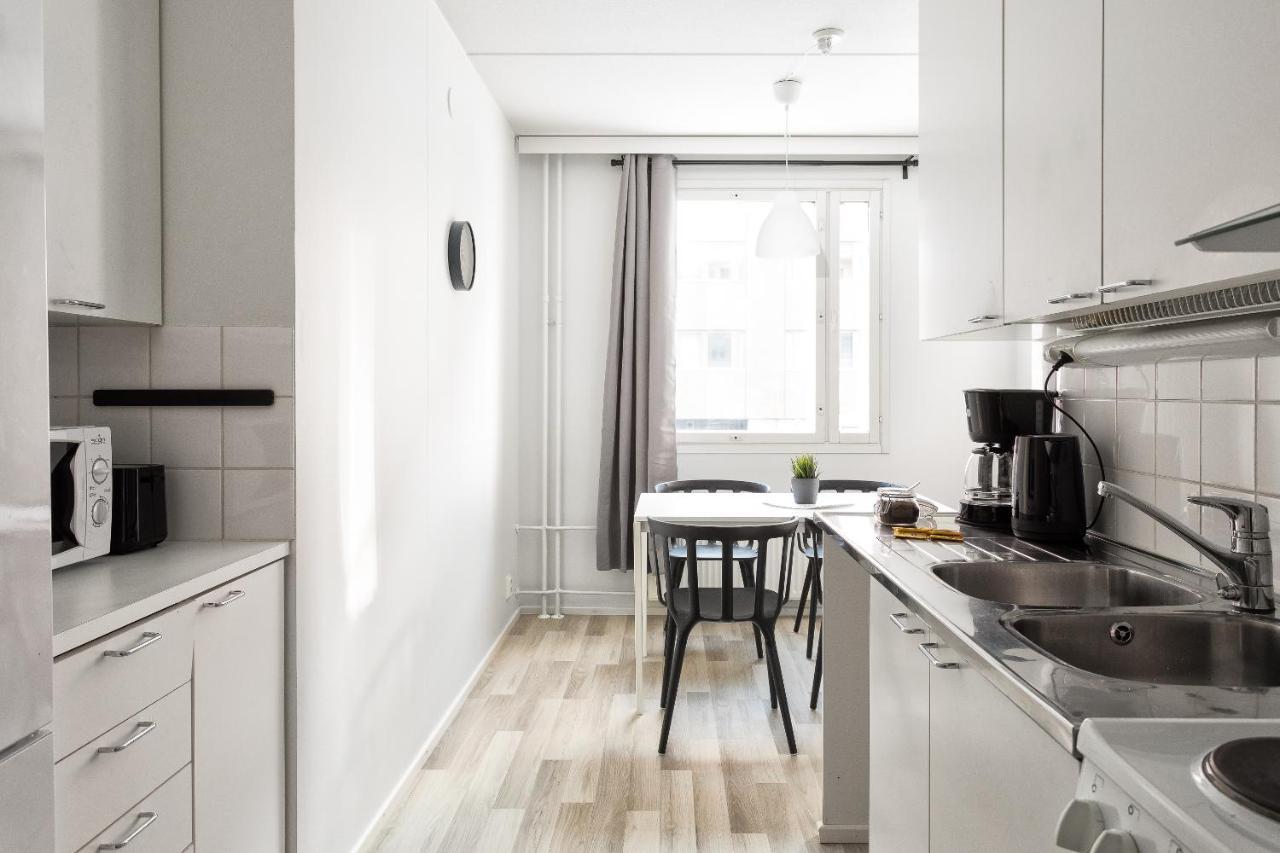 Hiisi Homes Helsinki Soernaeinen Экстерьер фото