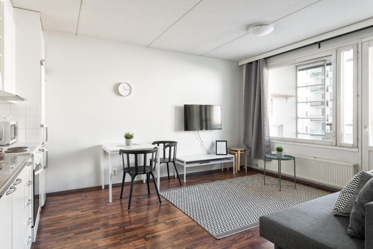 Hiisi Homes Helsinki Soernaeinen Экстерьер фото