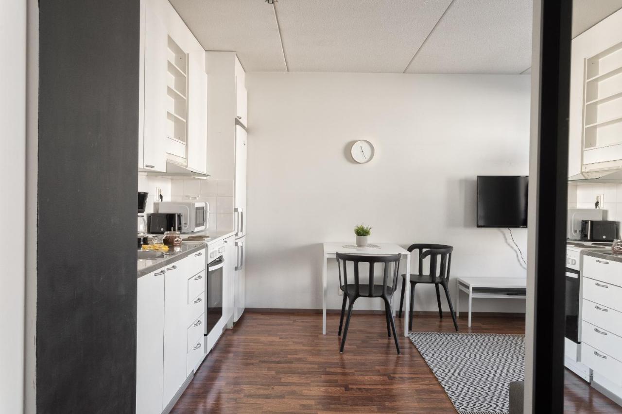 Hiisi Homes Helsinki Soernaeinen Экстерьер фото