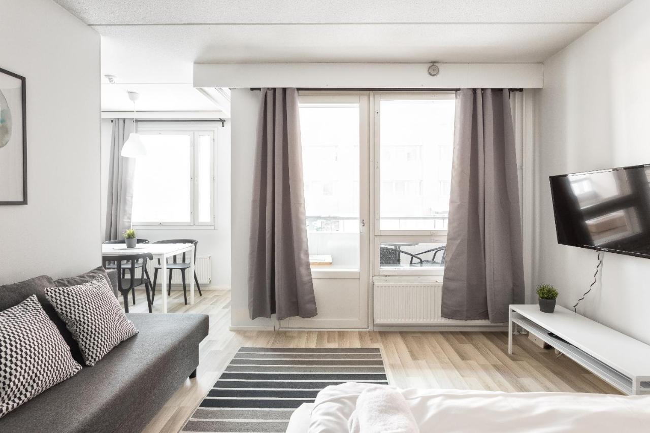 Hiisi Homes Helsinki Soernaeinen Экстерьер фото