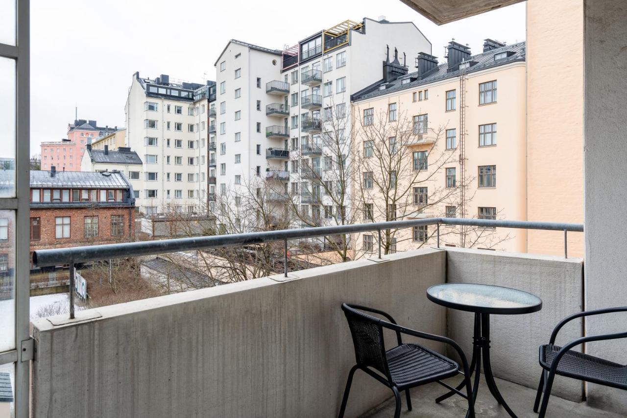 Hiisi Homes Helsinki Soernaeinen Экстерьер фото